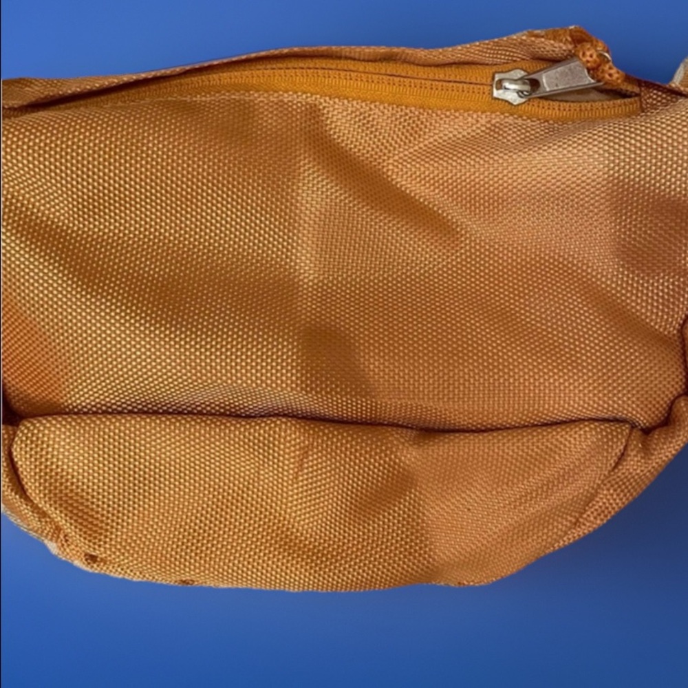 Sanuk ‘Fanny Pack’ Belt Bag-Mustard Yellow - Picture 3 of 8